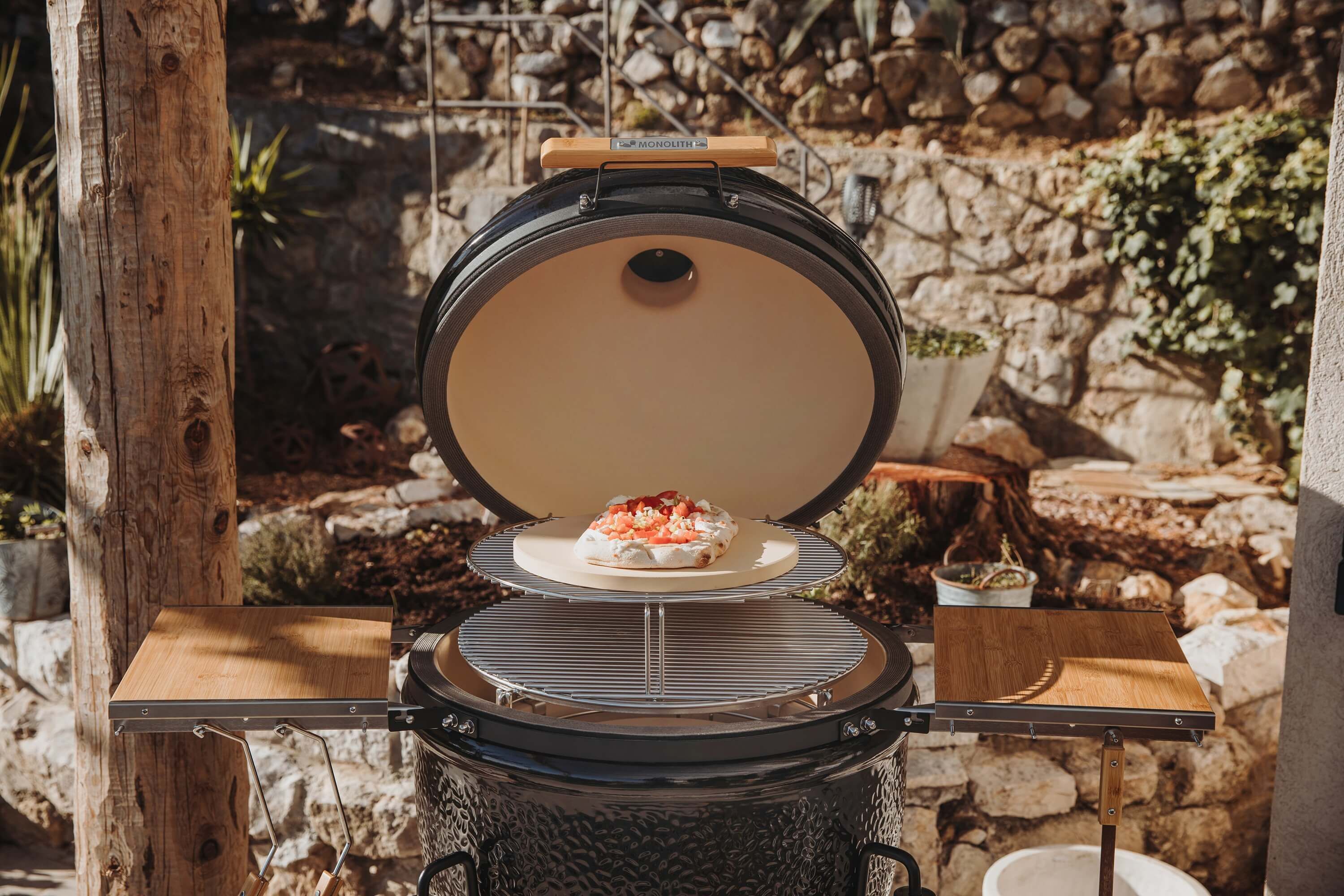 Monolith ONE.66 inkl. Gestell | Keramikgrill