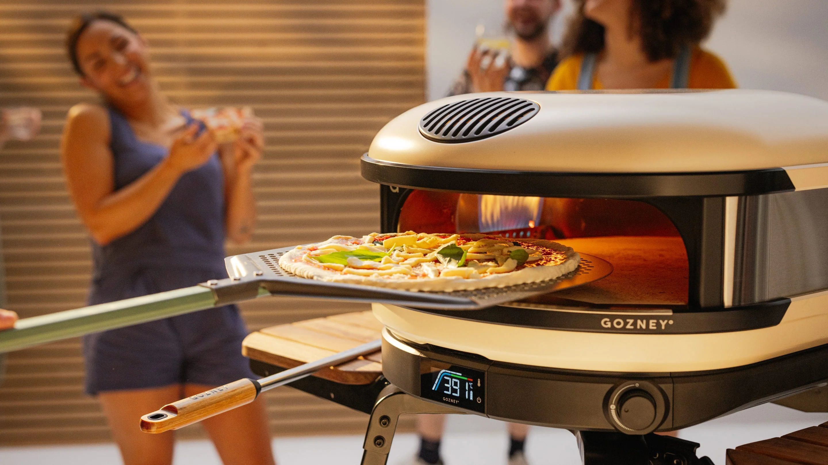 Gozney Arc XL Schwarz / Off Black | Digitaler Pizzaofen – Bild 10 Gozney Arc XL Schwarz / Off Black | Digitaler Pizzaofen – Produktbild 10