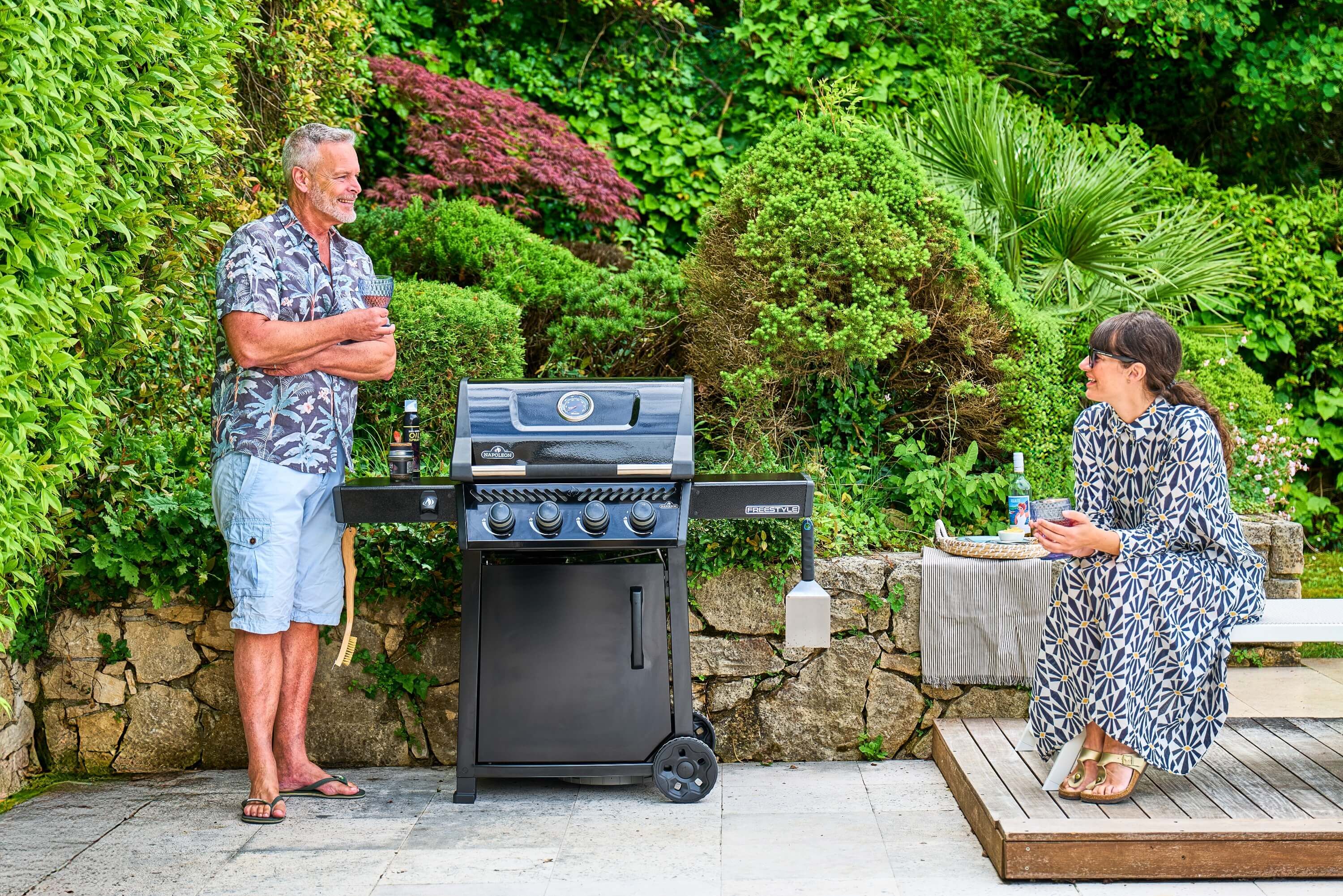Napoleon Freestyle 425 Gasgrill Schwarz | Modell 2025