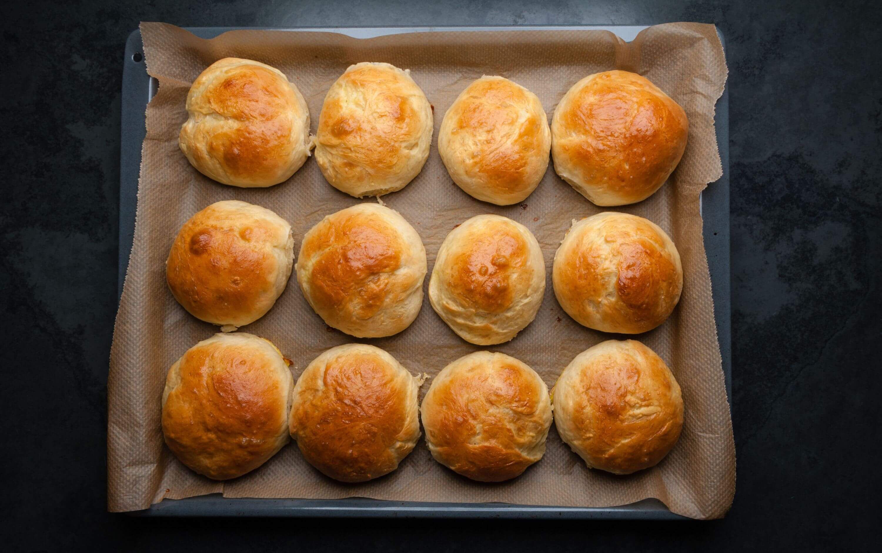 Brioche Burger Buns als Burger Brötchen: die perfekten Burger Buns selber backen