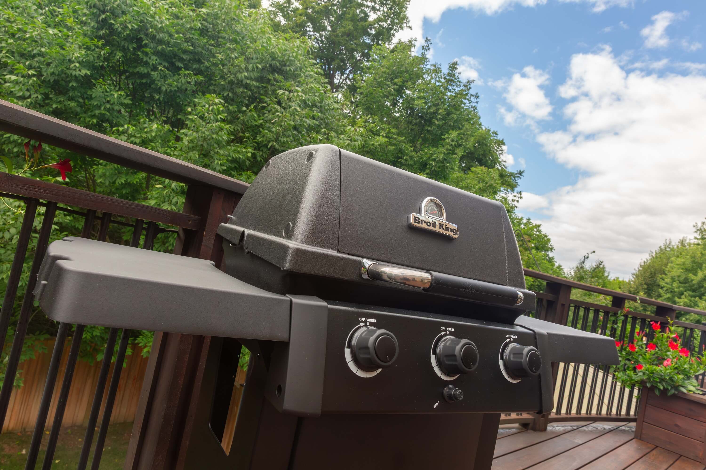 Broil King GEM 310 Shadow | Gasgrill – Produktbild 2