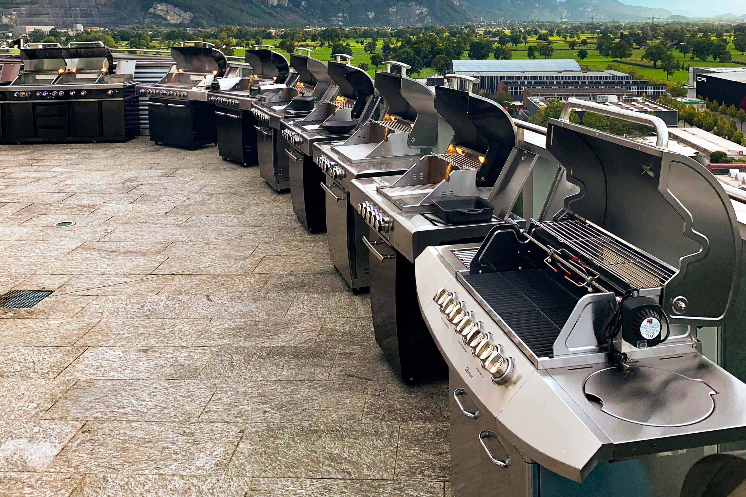 Gasgrill FAQ: Häufige Fragen zu Gasgrills & Grillen mit dem Gasgrill