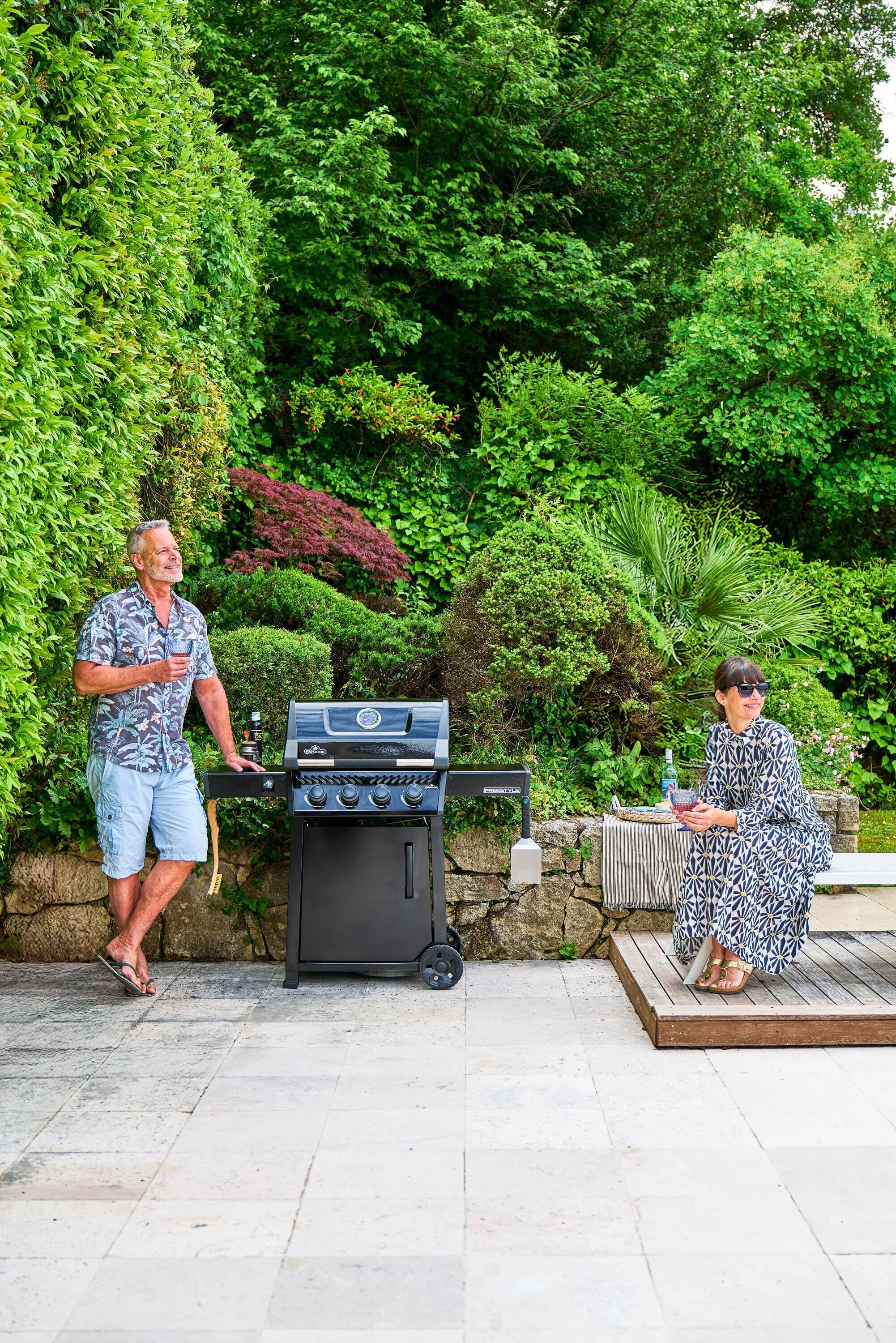 Napoleon Freestyle 425 Gasgrill Schwarz | Modell 2025