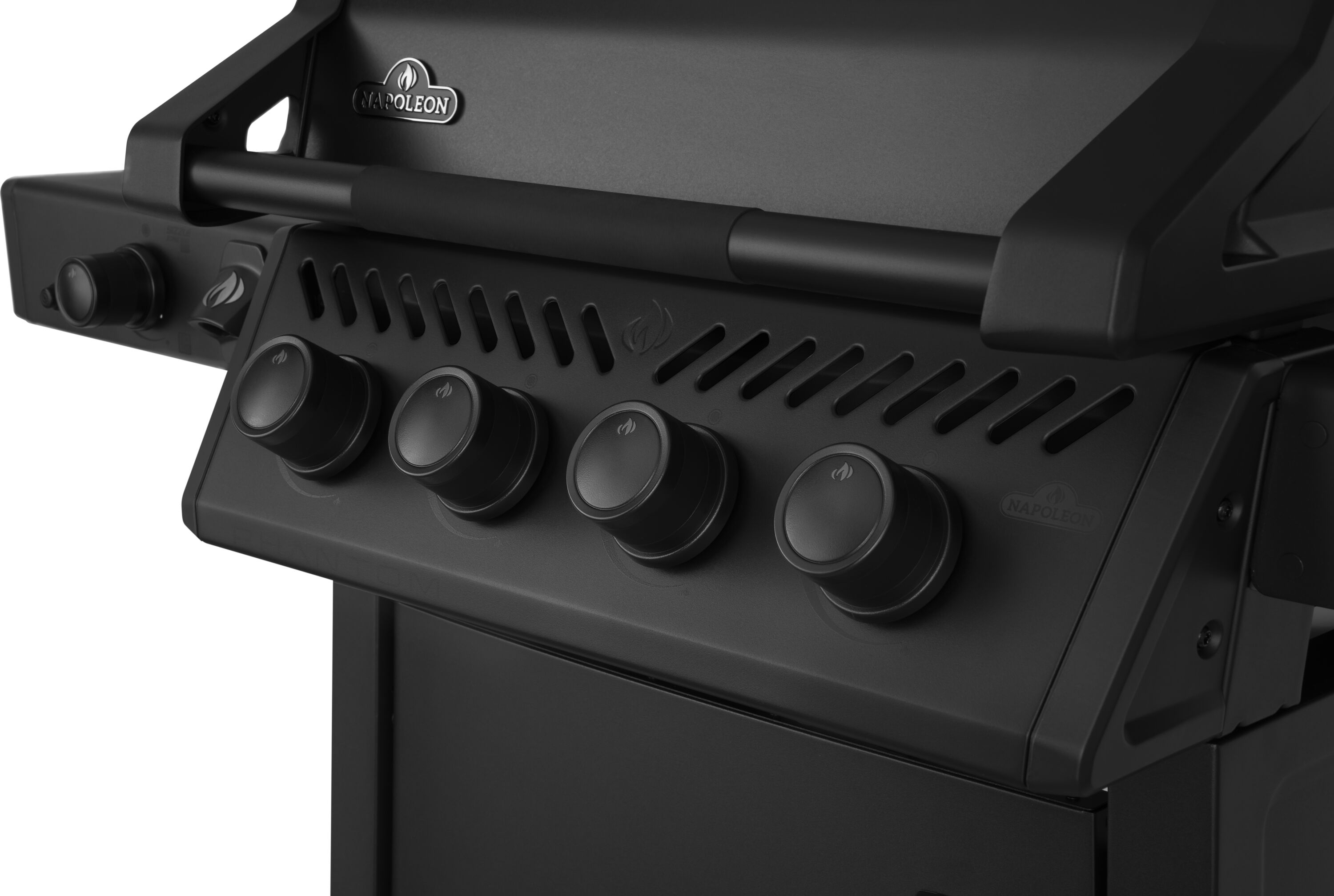 Napoleon Phantom Freestyle PRO 425 in Mattschwarz mit Sizzle Zone und Edelstahlrosten | Modell 2026 Napoleon Phantom Freestyle PRO 425 in Mattschwarz mit Sizzle Zone und Edelstahlrosten | Modell 2026