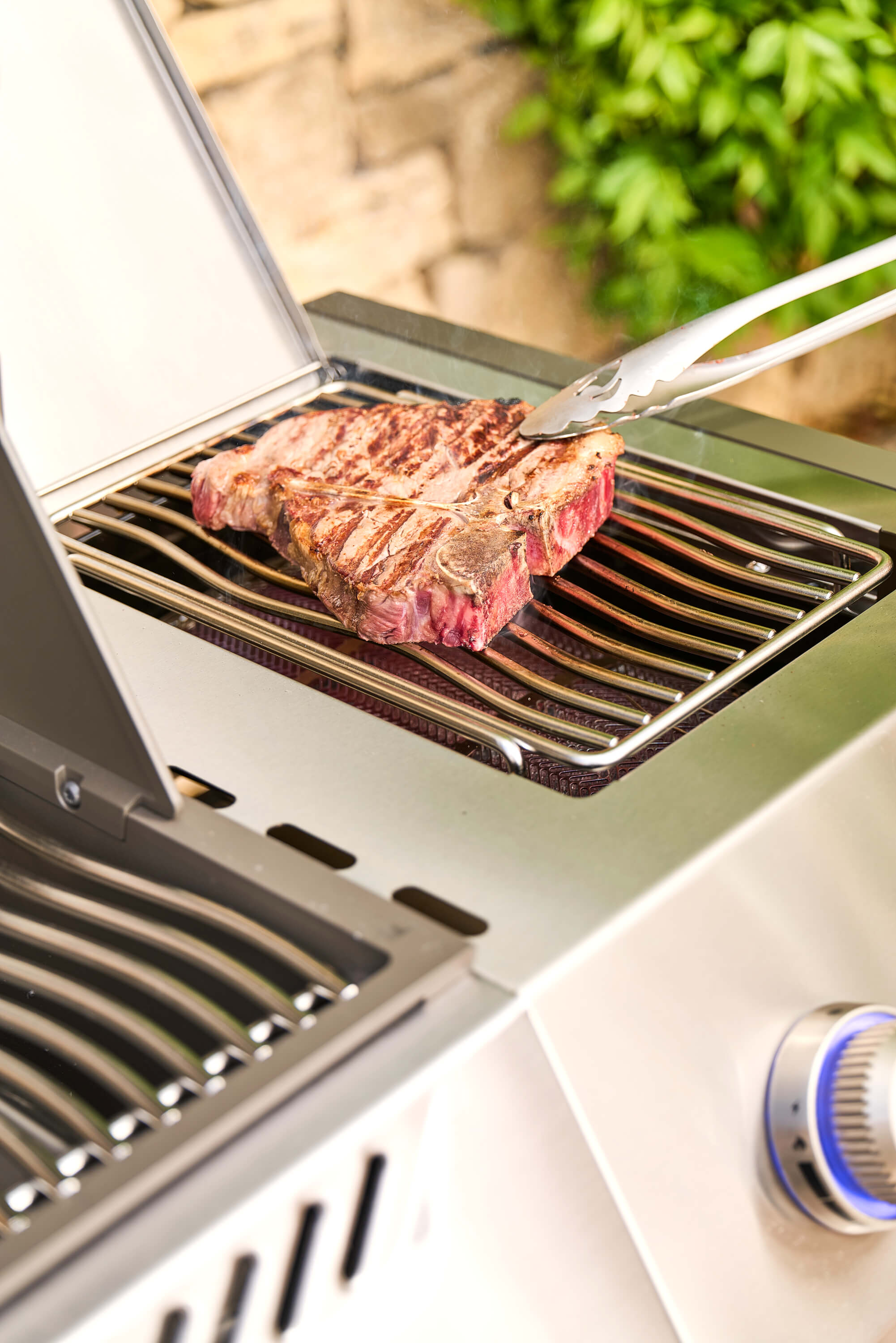Napoleon Prestige PRO 500 Connected | Smarter Gasgrill, Schwarz inkl. Drehspieß - Modell 2026 – Bild 35 Napoleon Prestige PRO 500 Connected | Smarter Gasgrill, Schwarz inkl. Drehspieß - Modell 2026 – Produktbild 35