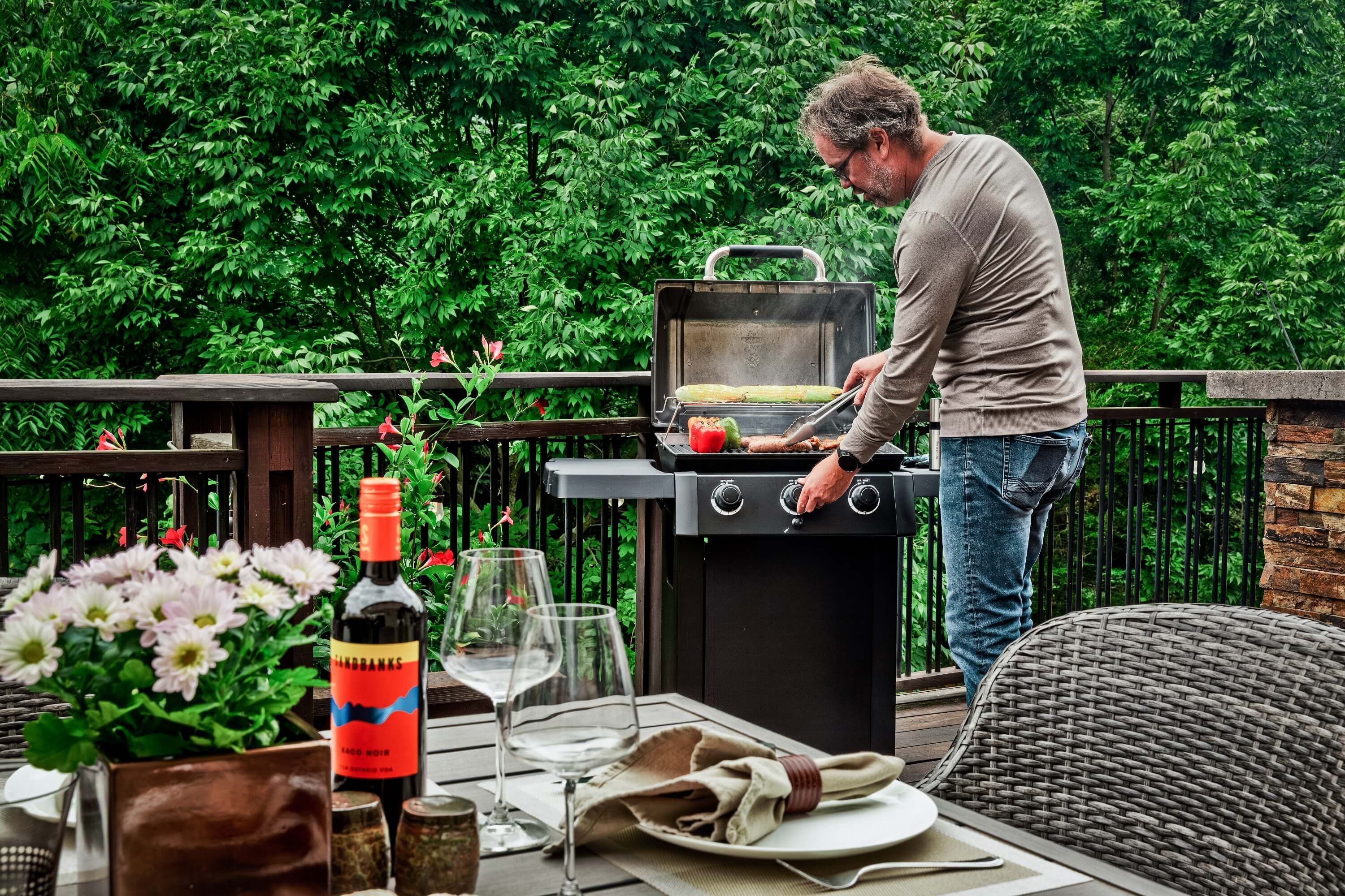 Broil King GEM 310 Shadow | Gasgrill – Produktbild 10