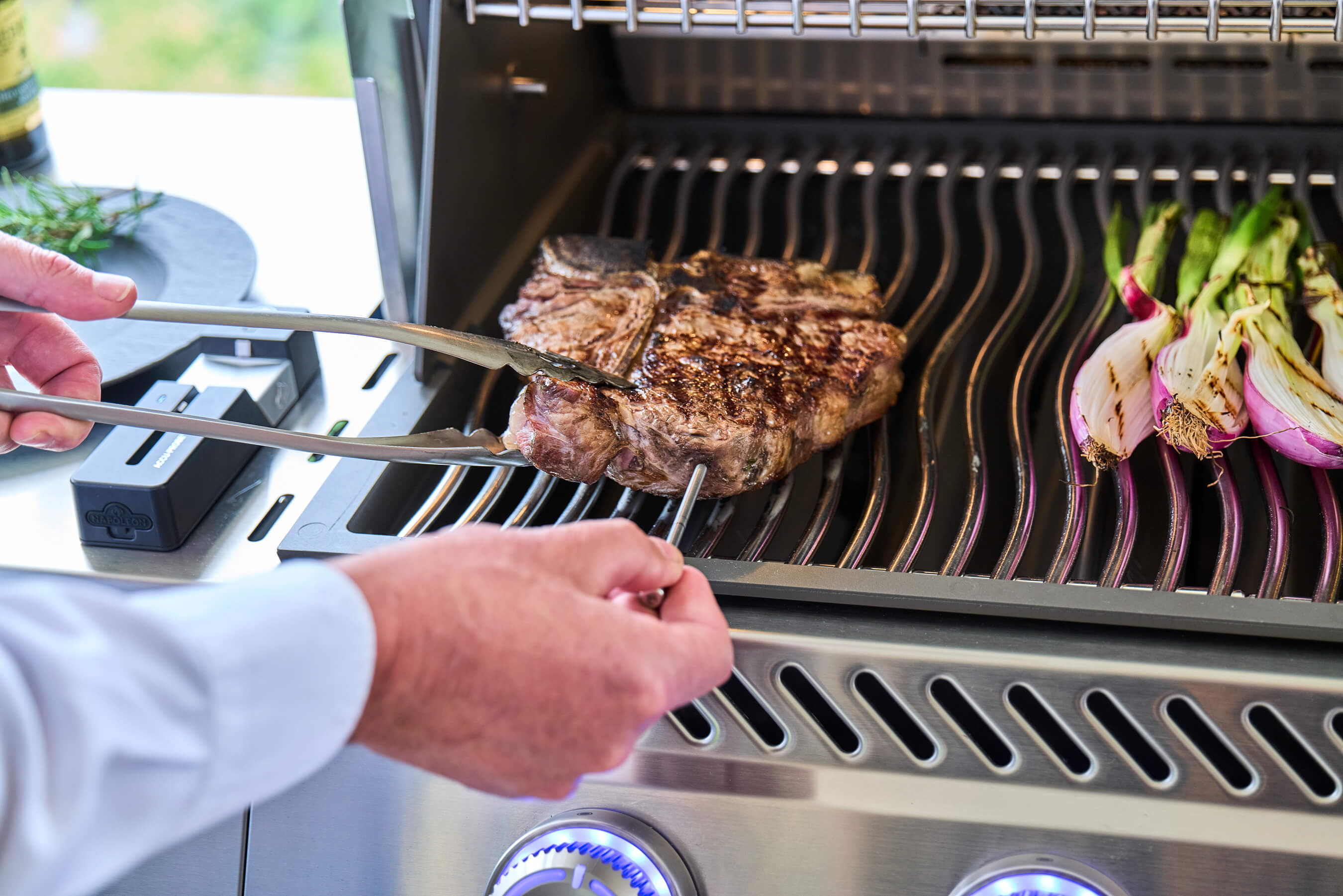 Napoleon Prestige PRO 665 Smart-Connected | Smarter Gasgrill, Edelstahl inkl. Drehspieß - Modell 2026 – Bild 36 Napoleon Prestige PRO 665 Smart-Connected | Smarter Gasgrill, Edelstahl inkl. Drehspieß - Modell 2026 – Produktbild 36