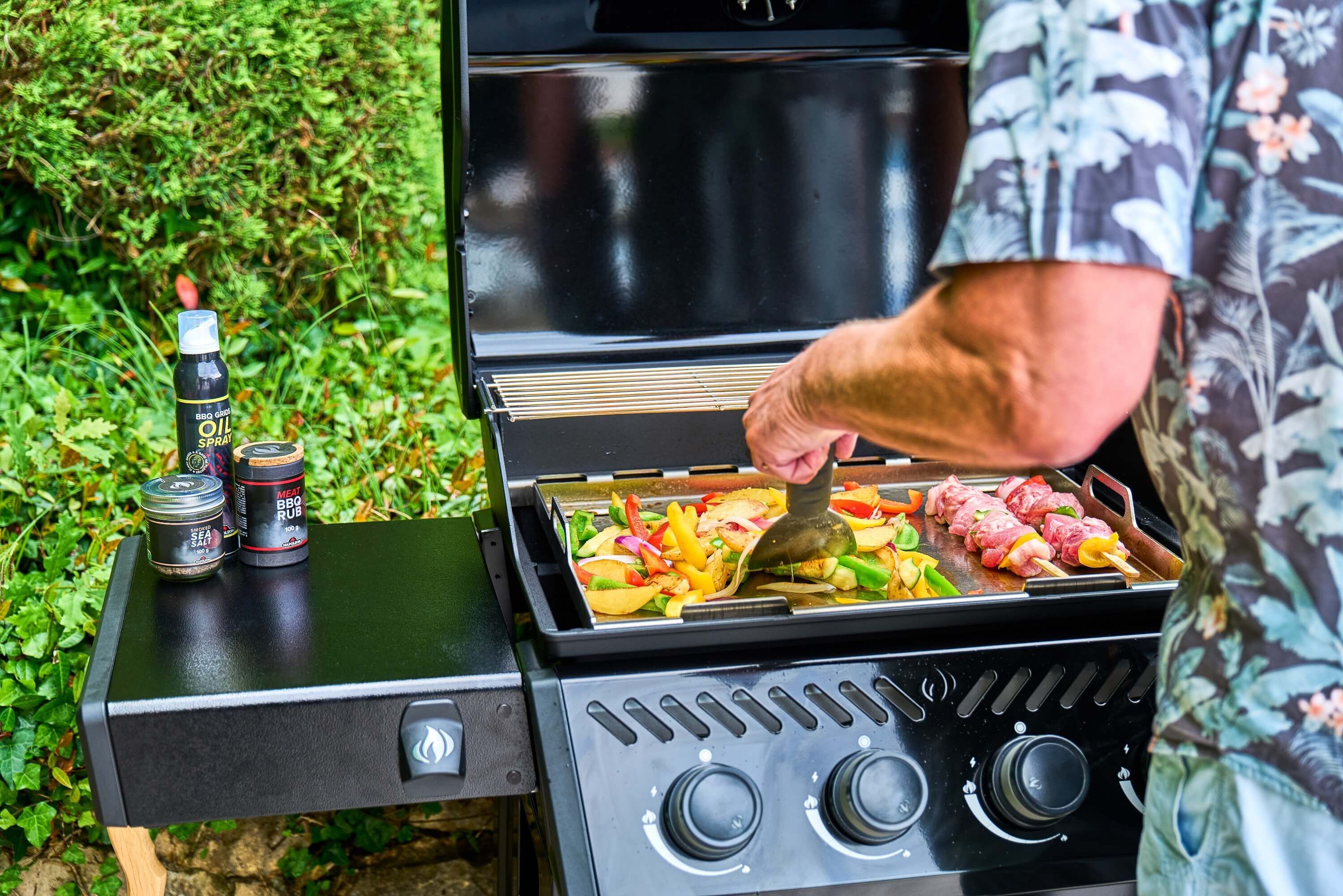 Napoleon Freestyle 425 Gasgrill Schwarz | Modell 2025