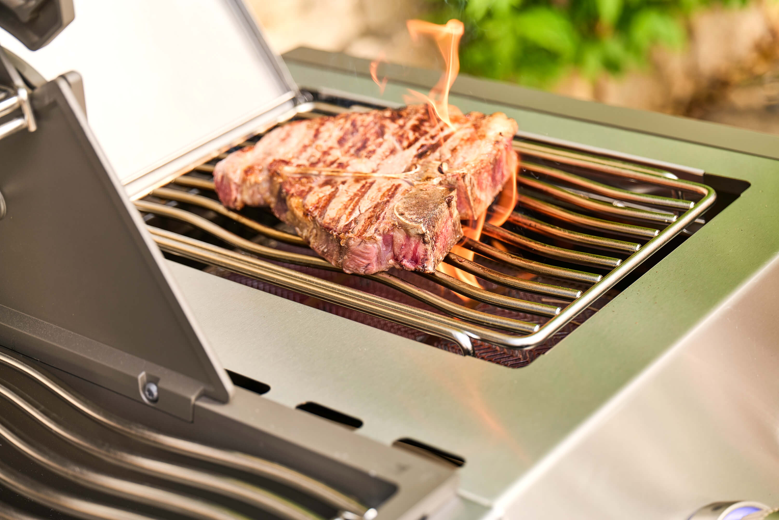 Napoleon Prestige PRO 500 Connected | Smarter Gasgrill, Schwarz inkl. Drehspieß - Modell 2026 – Bild 36 Napoleon Prestige PRO 500 Connected | Smarter Gasgrill, Schwarz inkl. Drehspieß - Modell 2026 – Produktbild 36