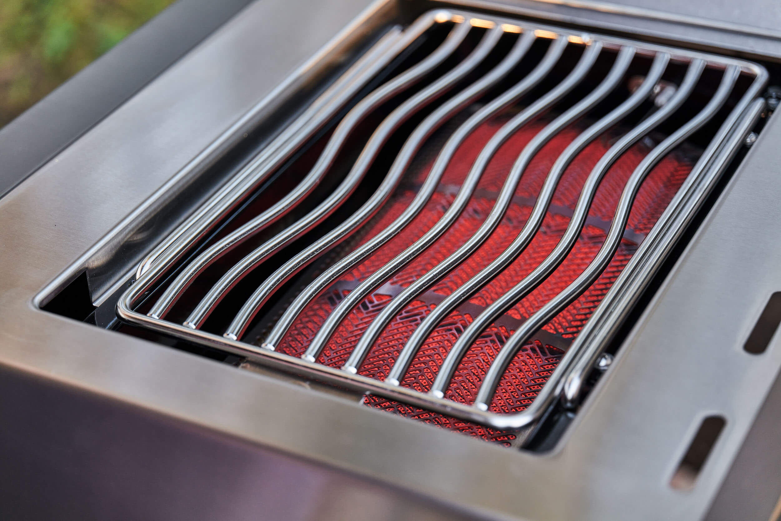 Napoleon Prestige 500 Gasgrill mit Sizzle Zone und Heckbrenner Edelstahl | Modell 2025