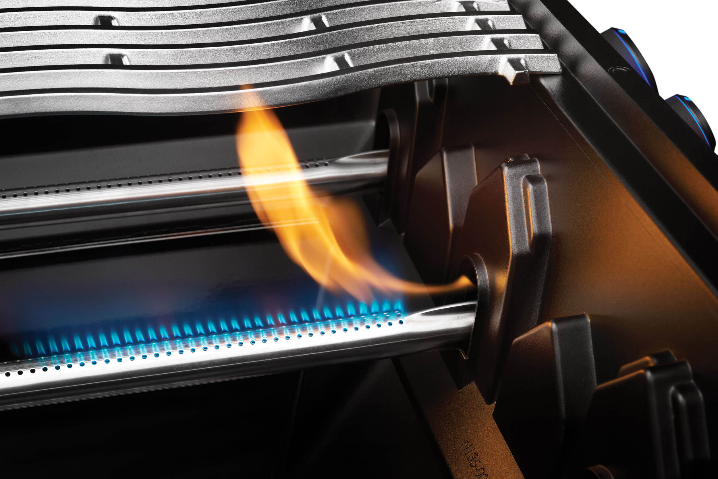 Napoleon Phantom Prestige 500 Connected Gasgrill mit SIZZLE Zone und Heckbrenner - Edelstahl Gussroste, Mattschwarz - Modell 2025 Napoleon Phantom Prestige 500 Connected Gasgrill mit SIZZLE Zone und Heckbrenner - Edelstahl Gussroste, Mattschwarz - Modell 2025