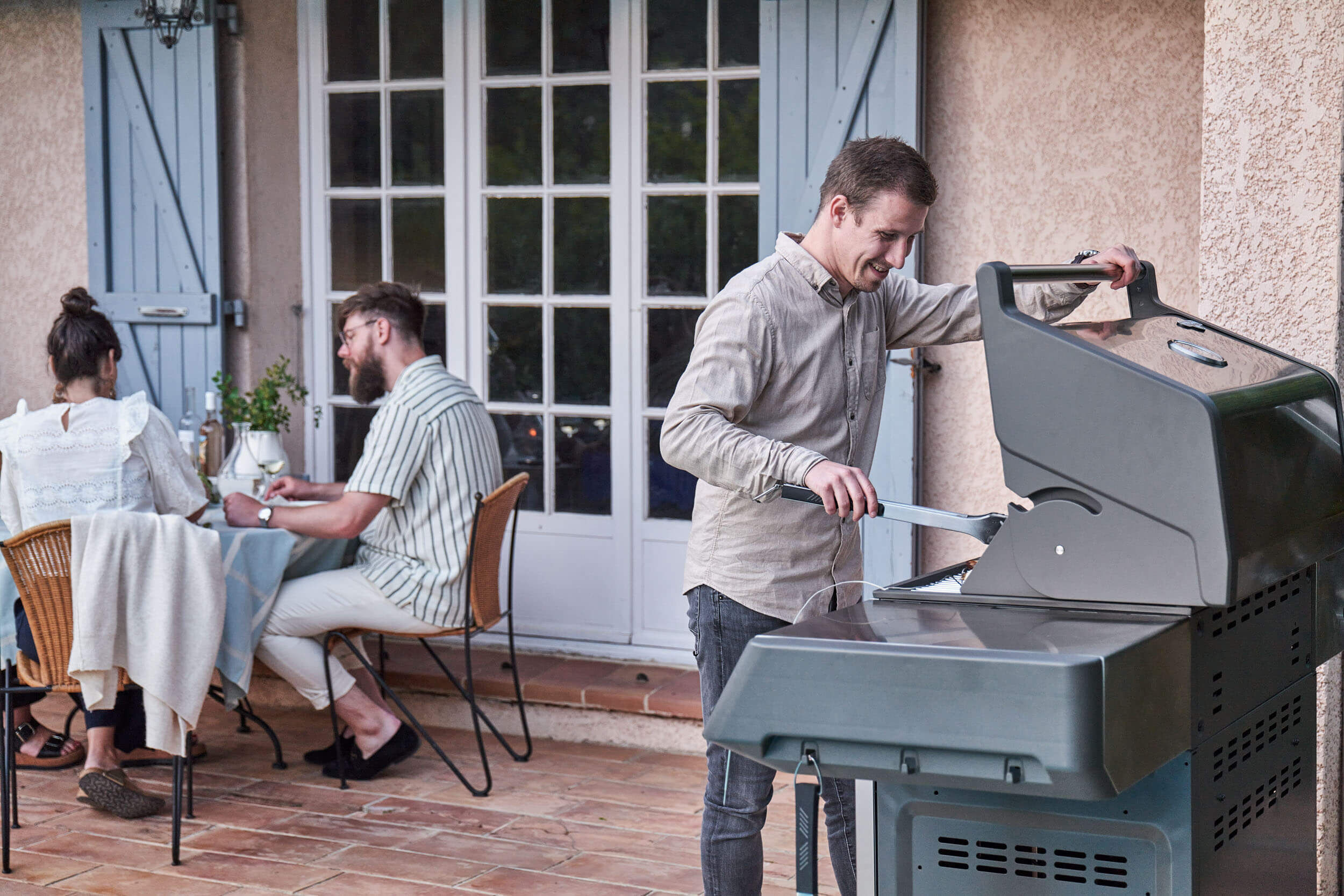 Napoleon Prestige 500 Connected Gasgrill mit Sizzle Zone und Heckbrenner Edelstahl | Modell 2025