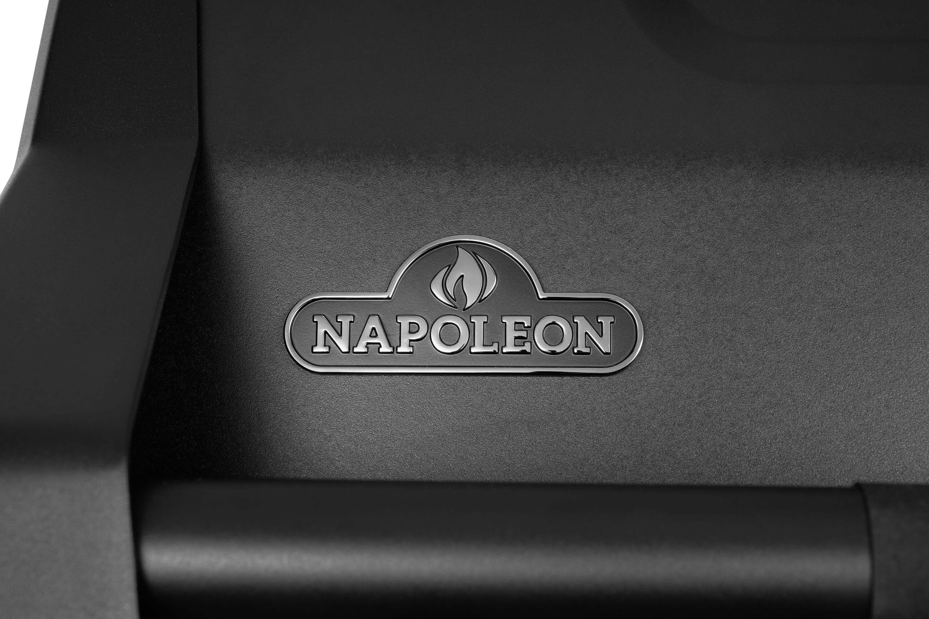 Napoleon Phantom Freestyle PRO 425 in Mattschwarz mit Sizzle Zone und Edelstahlrosten | Modell 2026 Napoleon Phantom Freestyle PRO 425 in Mattschwarz mit Sizzle Zone und Edelstahlrosten | Modell 2026