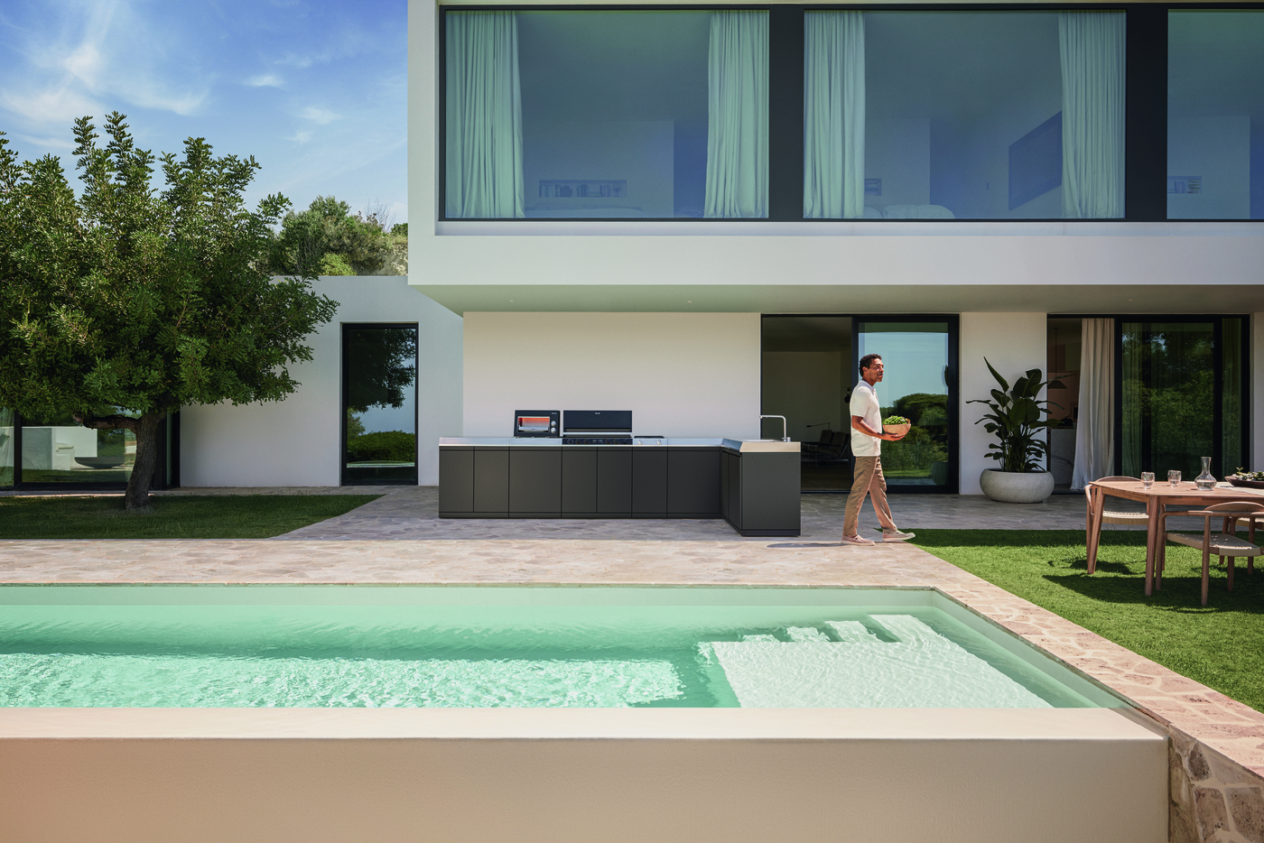 Miele Dreams – Fire Pro L 4P – Vernetzter Gasgrill (Einlageboden links, 2x Türen) – Bild 16 Miele Dreams – Fire Pro L 4P – Vernetzter Gasgrill (Einlageboden links, 2x Türen) – Produktbild 16