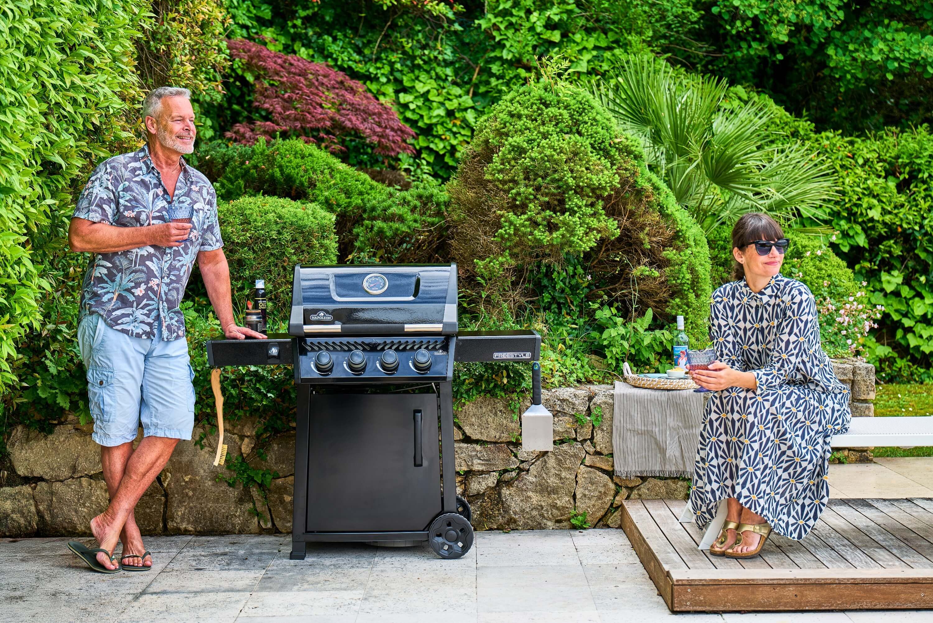 Napoleon Freestyle 425 Gasgrill Schwarz | Modell 2025