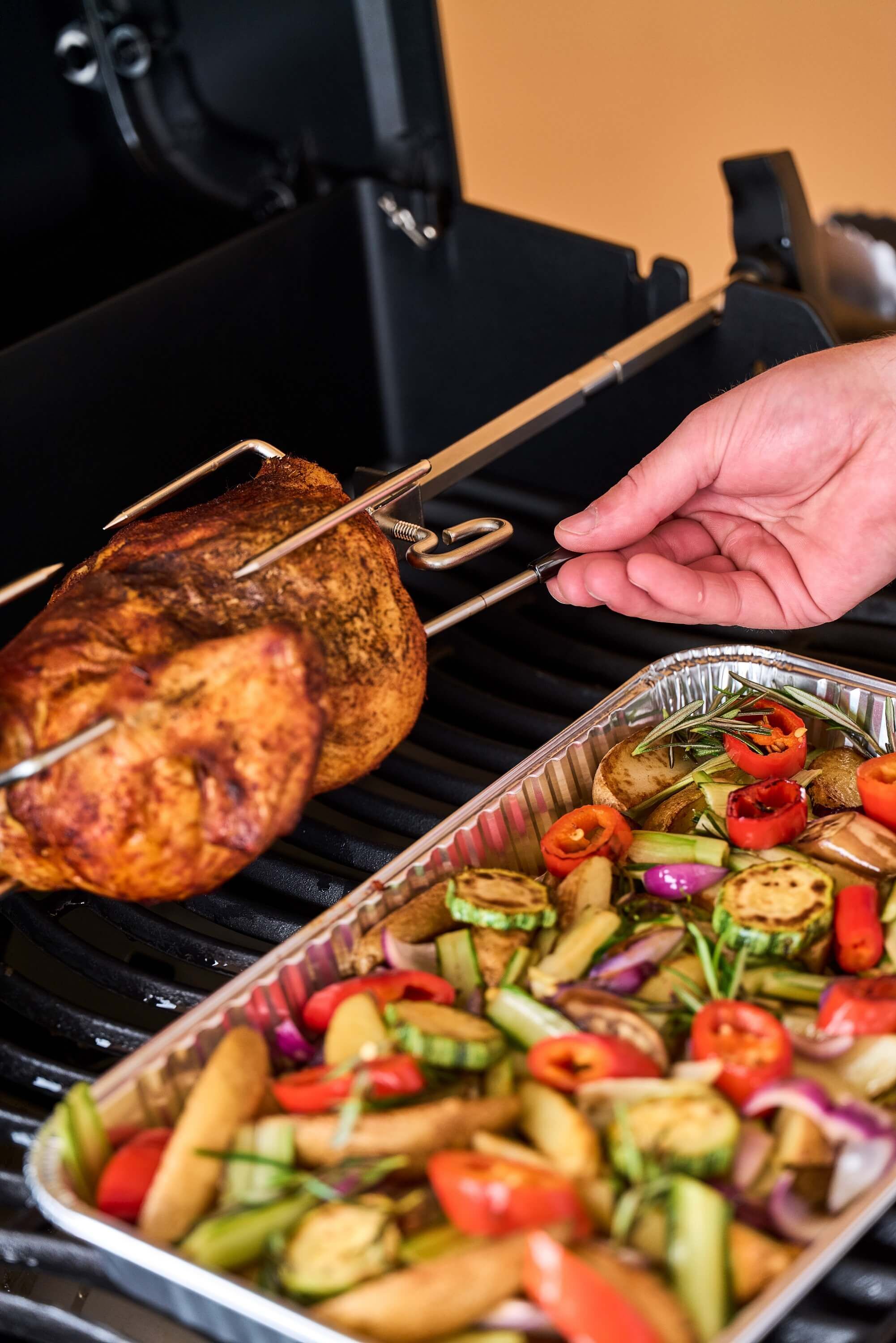 Napoleon Freestyle PRO 425 Gasgrill Schwarz mit Sizzle Zone | Modell 2026 Napoleon Freestyle PRO 425 Gasgrill Schwarz mit Sizzle Zone | Modell 2026