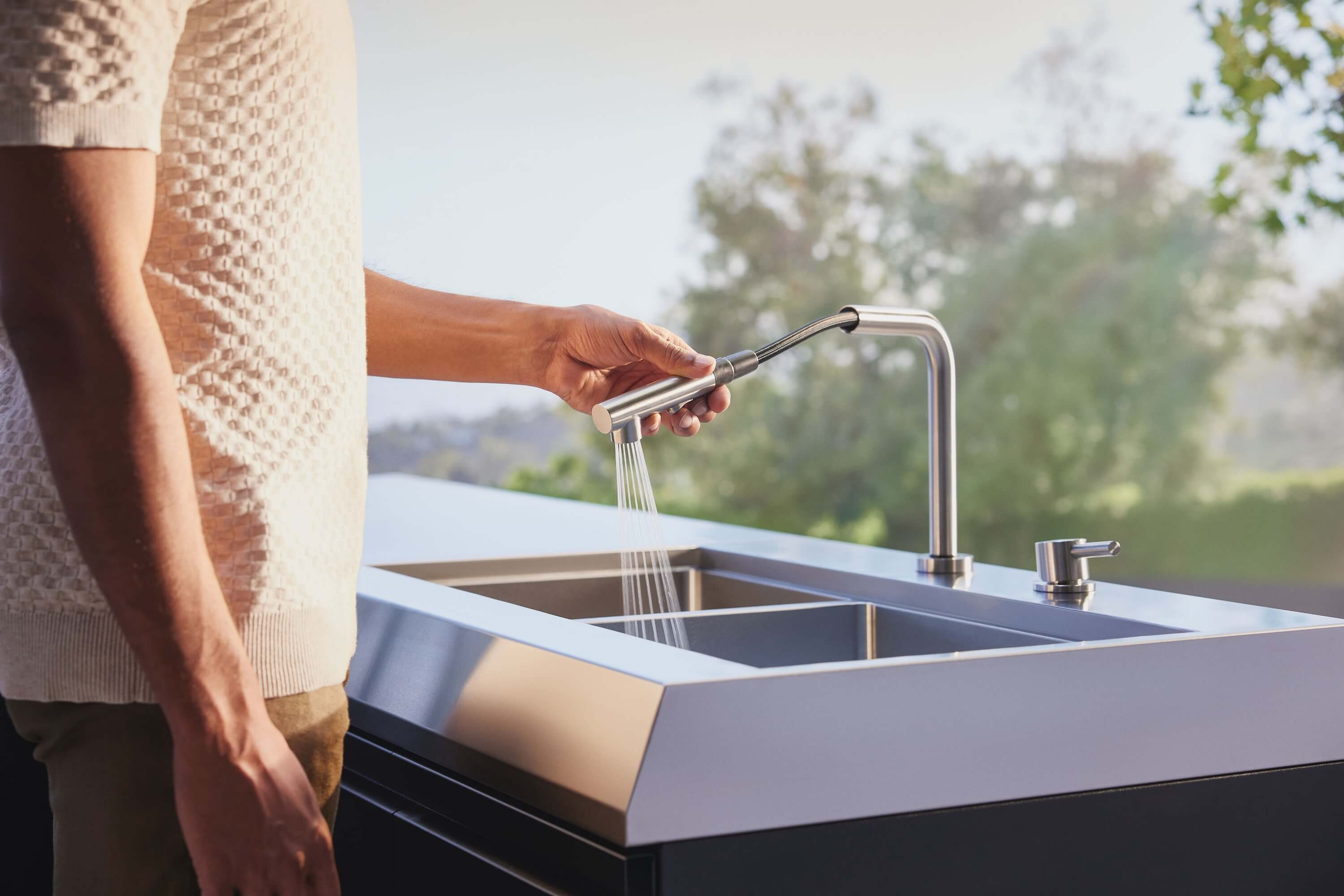 Miele Dreams – Wash L – Spülmodul mit Spüle, versenkbarem Wasserhahn und herausziehbarem Abfalltrennsystem – Produktbild 8